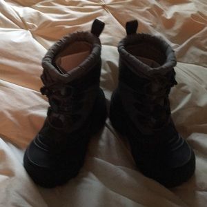 Brand new Northface snow boots size 11 kids.